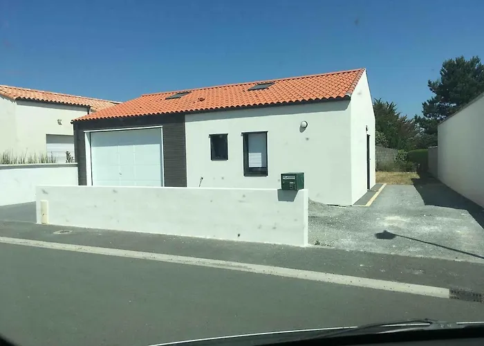 Maisonnette Climatisé Avec Terrasse Et Jardin Apartamento